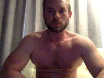 chris1981fox chaturbate