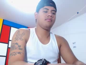 desiredboyx chaturbate