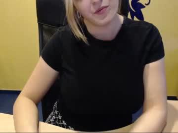 emilifox chaturbate