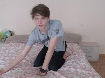 gold_cute_boy chaturbate