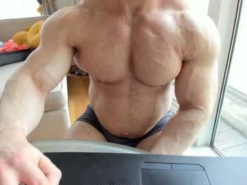 heavenlymuscledbeast chaturbate