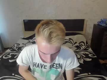 horny18boys chaturbate