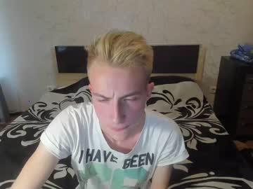 horny18boys chaturbate