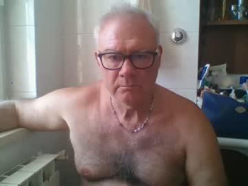 italianpink chaturbate