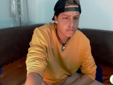 jake_and_gambito chaturbate