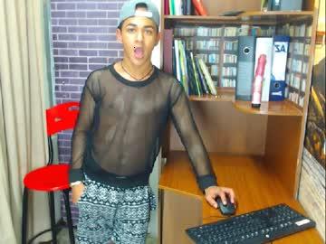 klay_hott chaturbate