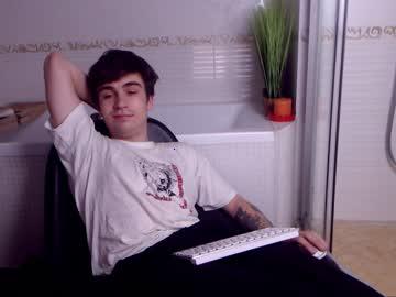 larry_cute chaturbate