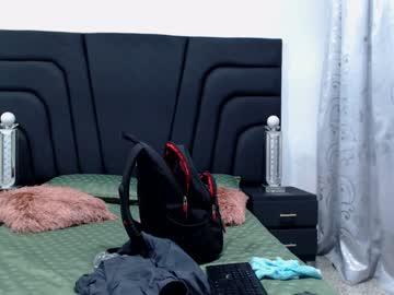 logan_johnsonx chaturbate