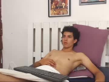 mauricioxxx22 chaturbate