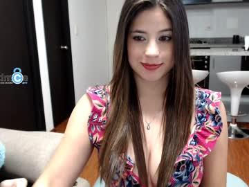 melania_mills chaturbate