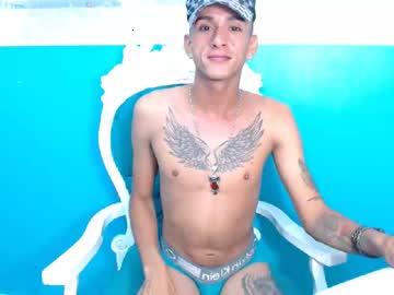 moysveryhotxxx chaturbate