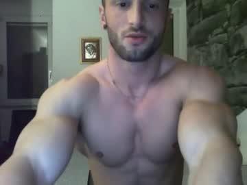 runtrloidu402 chaturbate