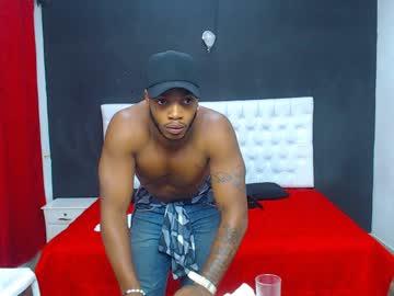 thomas_xtreme chaturbate