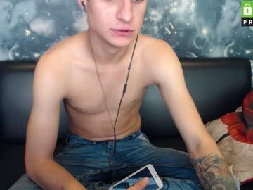 tom_huan chaturbate