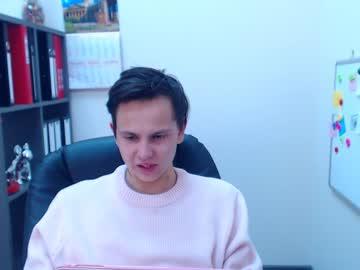 tylerparkss chaturbate