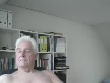 xibit1 chaturbate