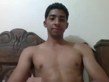 zackmilo05 chaturbate