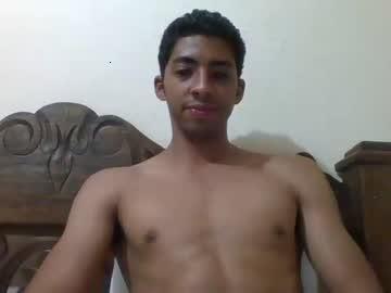 zackmilo05 chaturbate